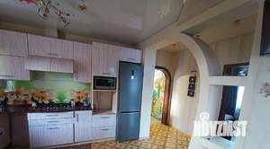 Дом 80м&sup2;, 2-этажный, участок 6 сот.  