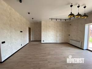 Дом 120м&sup2;, 2-этажный, участок 7 сот.  