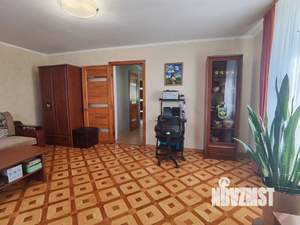 Дом 87м&sup2;, 2-этажный, участок 10 сот.  