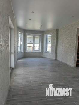 Дом 165м&sup2;, 2-этажный, участок 7 сот.  