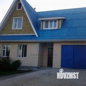 Дом 204м², 2-этажный, участок 15 сот.  