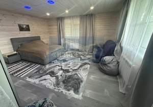 Дом 200м&sup2;, 2-этажный, участок 15 сот.  