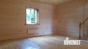 Дом 95м&sup2;, 2-этажный, участок 5 сот.  