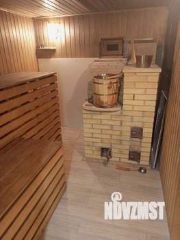 Дом 100м&sup2;, 2-этажный, участок 8 сот.  