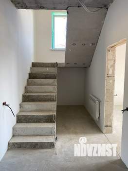 Дом 140м&sup2;, 2-этажный, участок 6 сот.  