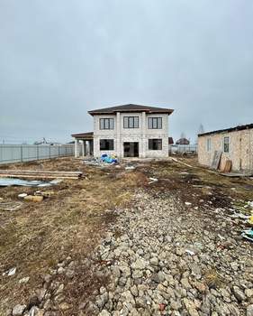 Дом 243м², 2-этажный, участок 9 сот.  