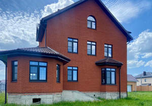 Дом 340м², 3-этажный, участок 30 сот.  
