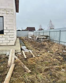 Дом 243м², 2-этажный, участок 9 сот.  