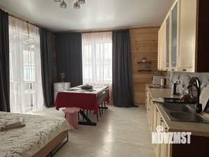 Дом 100м&sup2;, 1-этажный, участок 6 сот.  