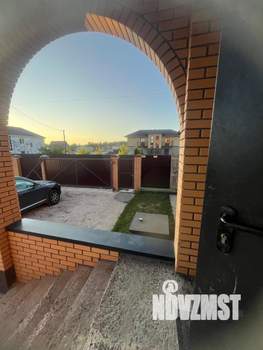 Дом 189м&sup2;, 2-этажный, участок 11 сот.  