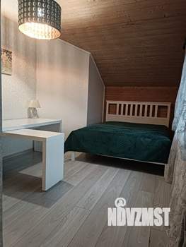 Дом 120м², 2-этажный, участок 10 сот.  