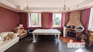 Дом 250м², 3-этажный, участок 10 сот.  