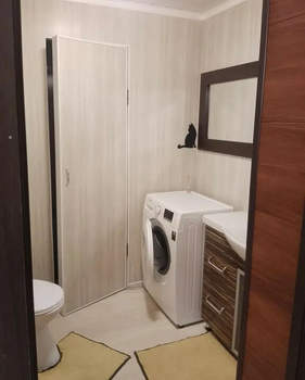 Дом 90м&sup2;, 2-этажный, участок 9 сот.  