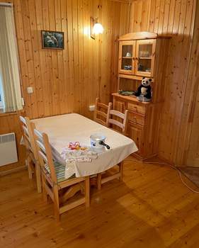 Дом 143м&sup2;, 3-этажный, участок 11 сот.  