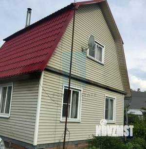 Дом 70м², 2-этажный, участок 6 сот.  
