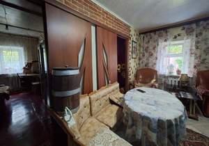 Дом 90м&sup2;, 2-этажный, участок 4 сот.  