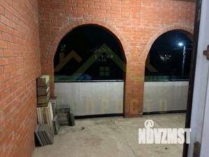 Дом 187м&sup2;, 2-этажный, участок 10 сот.  