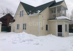 Дом 130м&sup2;, 2-этажный, участок 10 сот.  