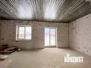 Дом 140м&sup2;, 2-этажный, участок 10 сот.  