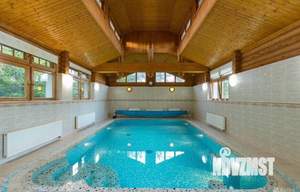 Дом 517м&sup2;, 3-этажный, участок 24 сот.  