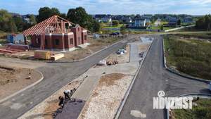 Дом 200м&sup2;, 2-этажный, участок 10 сот.  