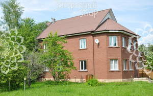 Дом 343м&sup2;, 3-этажный, участок 14 сот.  