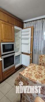 Дом 181м², 3-этажный, участок 11 сот.  