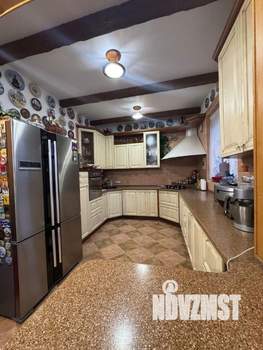 Дом 254м&sup2;, 2-этажный, участок 19 сот.  