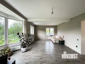 Дом 220м², 2-этажный, участок 15 сот.  
