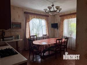 Дом 220м², 3-этажный, участок 12 сот.  