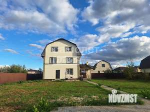 Дом 180м², 3-этажный, участок 12 сот.  