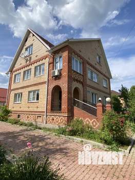 Коттедж 300м², 3-этажный, участок 30 сот.  
