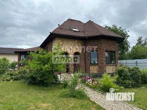 Дом 211м&sup2;, 2-этажный, участок 10 сот.  