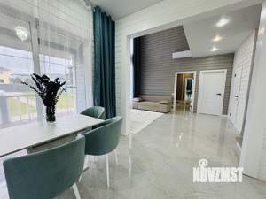 Дом 170м&sup2;, 2-этажный, участок 10 сот.  