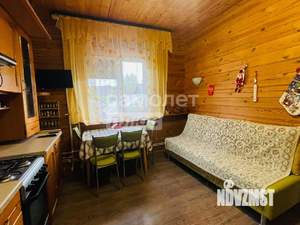 Дом 162м&sup2;, 3-этажный, участок 8 сот.  