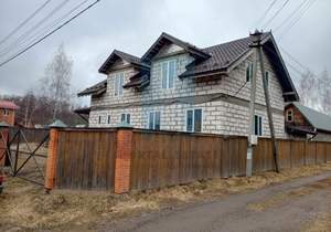 Дача 219м², 2-этажный, участок 10 сот.  