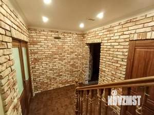 Коттедж 550м², 3-этажный, участок 19 сот.  