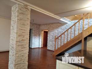 Коттедж 480м&sup2;, 3-этажный, участок 14 сот.  