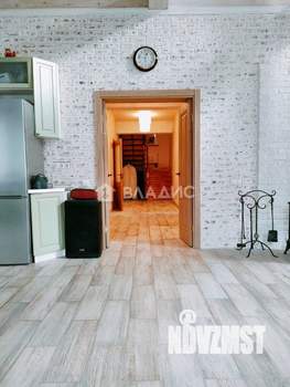 Дом 240м², 2-этажный, участок 10 сот.  