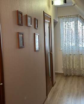 Дом 100м&sup2;, 2-этажный, участок 6 сот.  