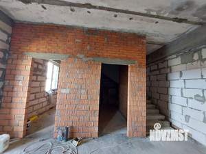 Дом 300м², 2-этажный, участок 10 сот.  