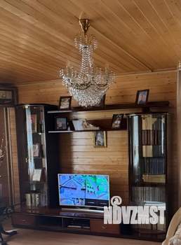 Дом 129м&sup2;, 2-этажный, участок 9 сот.  