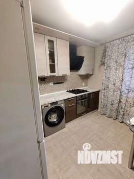 Дом 46м&sup2;, 2-этажный, участок 4 сот.  