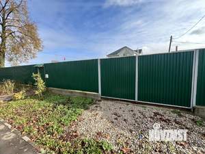 Дом 250м&sup2;, 3-этажный, участок 10 сот.  