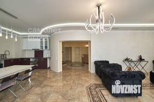 Коттедж 293м&sup2;, 3-этажный, участок 8 сот.  