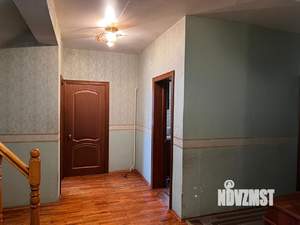 Дом 220м², 3-этажный, участок 12 сот.  