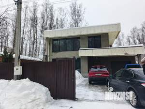 Дом 300м&sup2;, 2-этажный, участок 15 сот.  