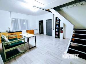 Дом 90м&sup2;, 2-этажный, участок 10 сот.  