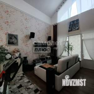 Дом 200м&sup2;, 2-этажный, участок 9 сот.  