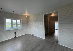 Дом 135м&sup2;, 2-этажный, участок 8 сот.  